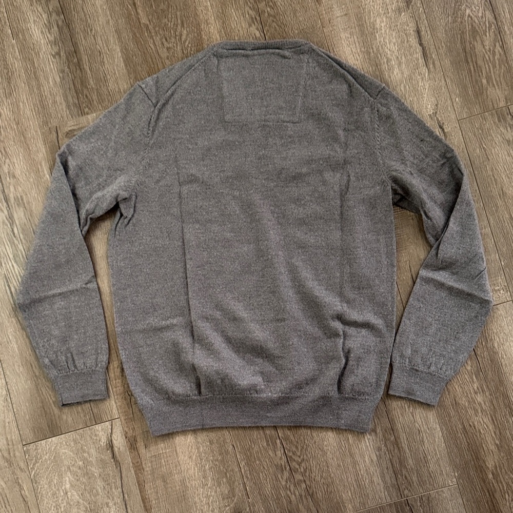Calvin Klein Men's Extra Fine Merino V-Neck Sweater in Gray - Picture 6 of 6